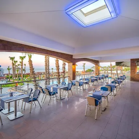ماريتيم باين بيتش 5* بيليك